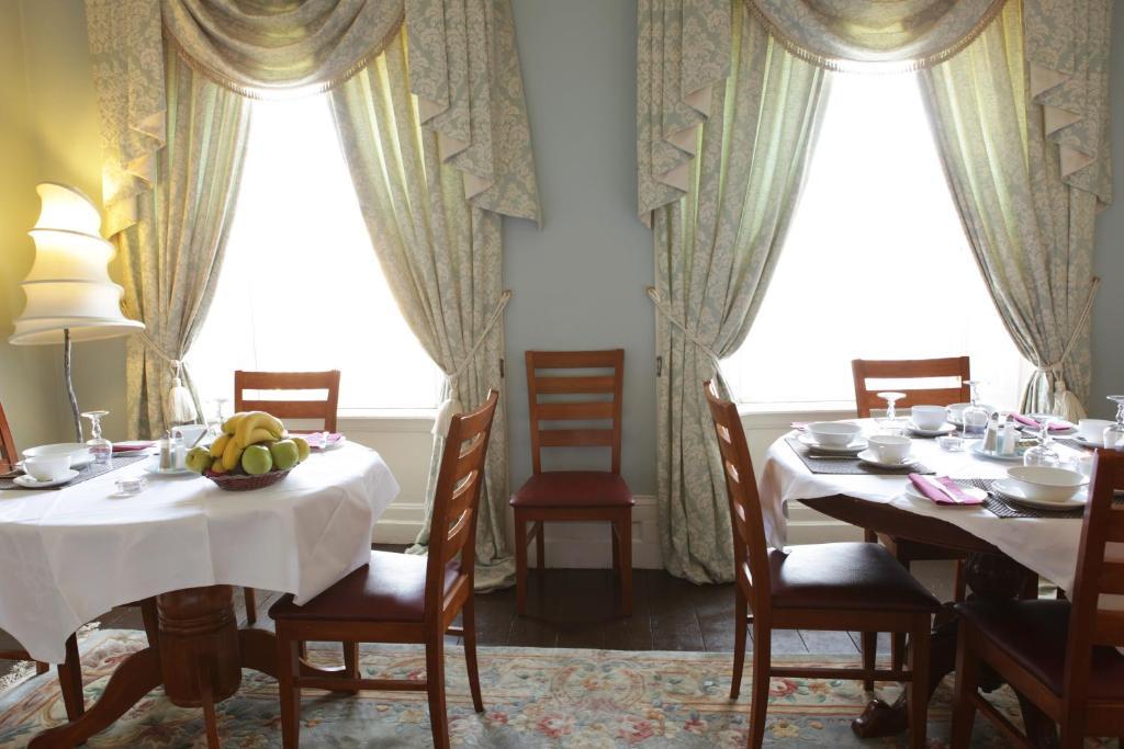 Crotty'S Pub & Accommodation 킬러쉬 외부 사진